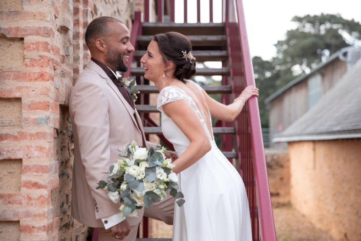 mariés sur le lieu du mariage