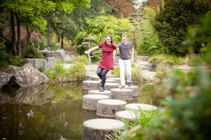 couple heureux au jardin des plantes de Nantes